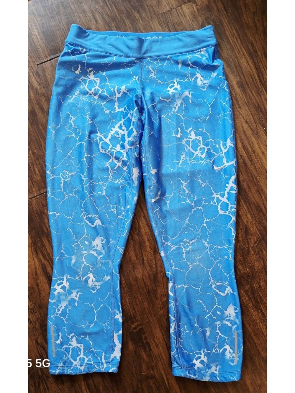 Nike Dri-FIT Womens Blue Marble Print Capri Leggings Size M Reflective Details S